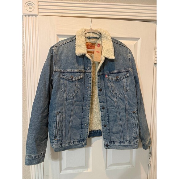 Levi’s Sherpa Lined Jacket NWT L - Picture 1 of 4